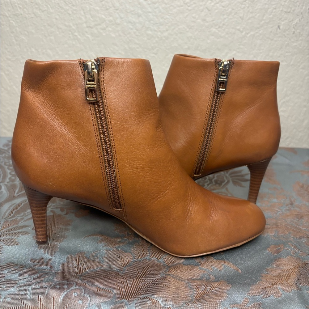 Coach Hickory Calf Ankle Heeled Booties in Saddle Size 6.5 - Picture 9 of 15